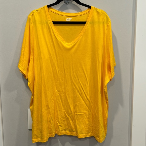 Lands' End Tops - Lands’ End Cotton V-neck T-shirt